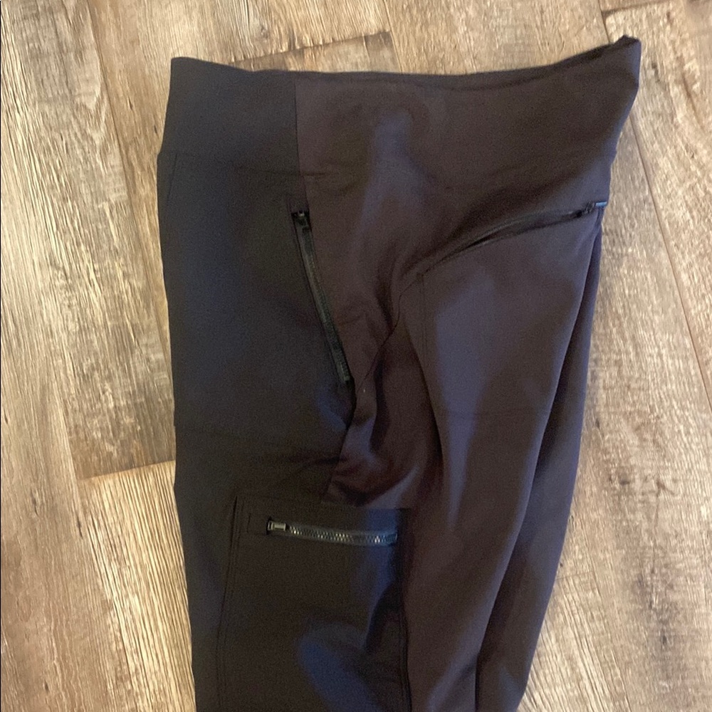 Black Cargo Joggers ATHLETA - Picture 8 of 8